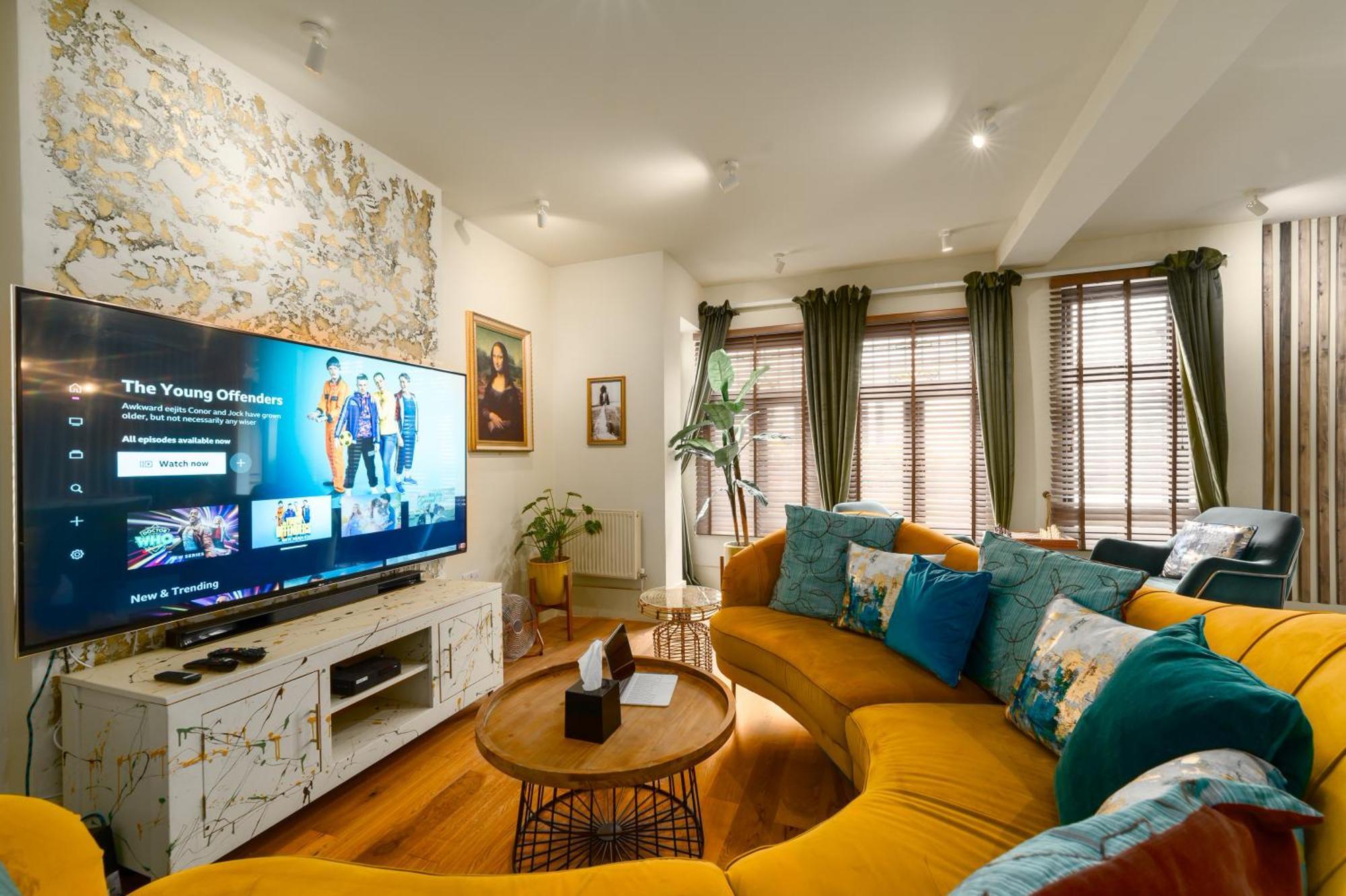 City Retreat, Spacious 4 Bed House, Games Room, Parking, Hot Tub & Bbq Кардиф Екстериор снимка