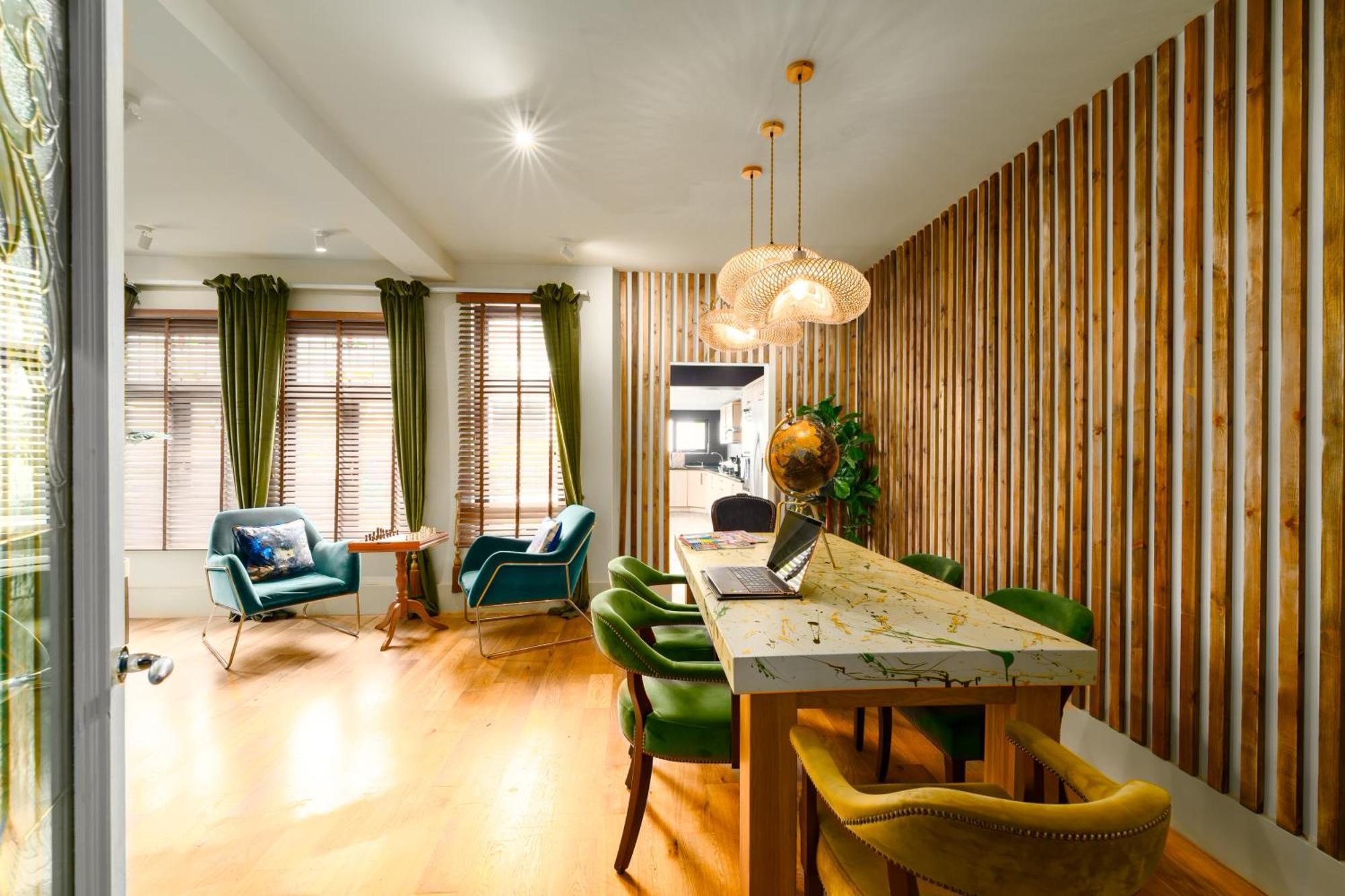 City Retreat, Spacious 4 Bed House, Games Room, Parking, Hot Tub & Bbq Кардиф Екстериор снимка