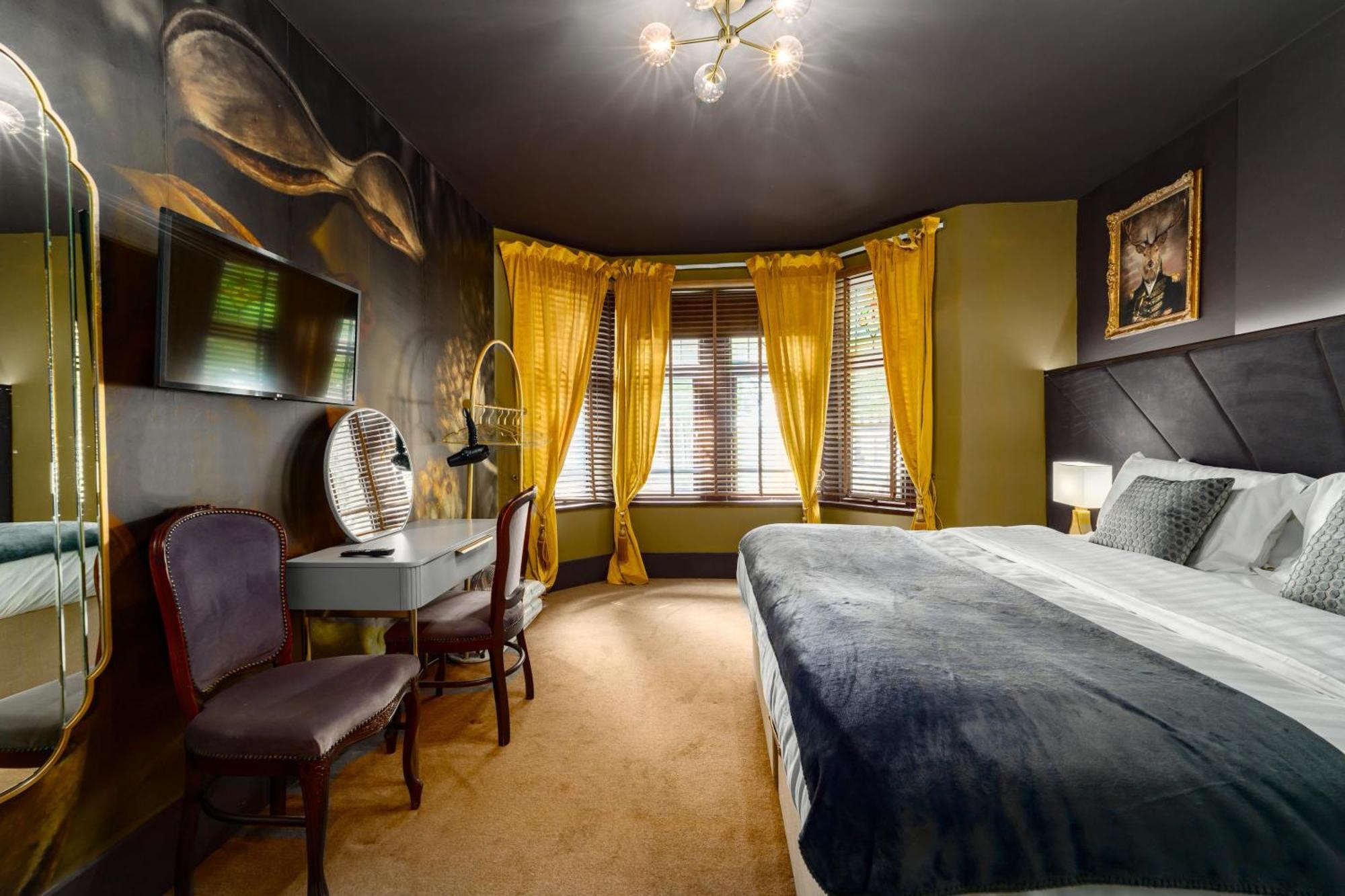City Retreat, Spacious 4 Bed House, Games Room, Parking, Hot Tub & Bbq Кардиф Екстериор снимка