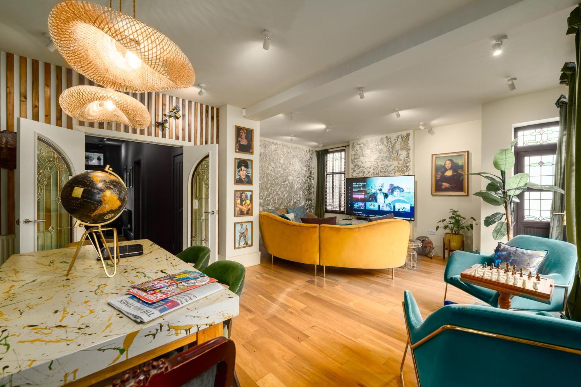 City Retreat, Spacious 4 Bed House, Games Room, Parking, Hot Tub & Bbq Кардиф Екстериор снимка